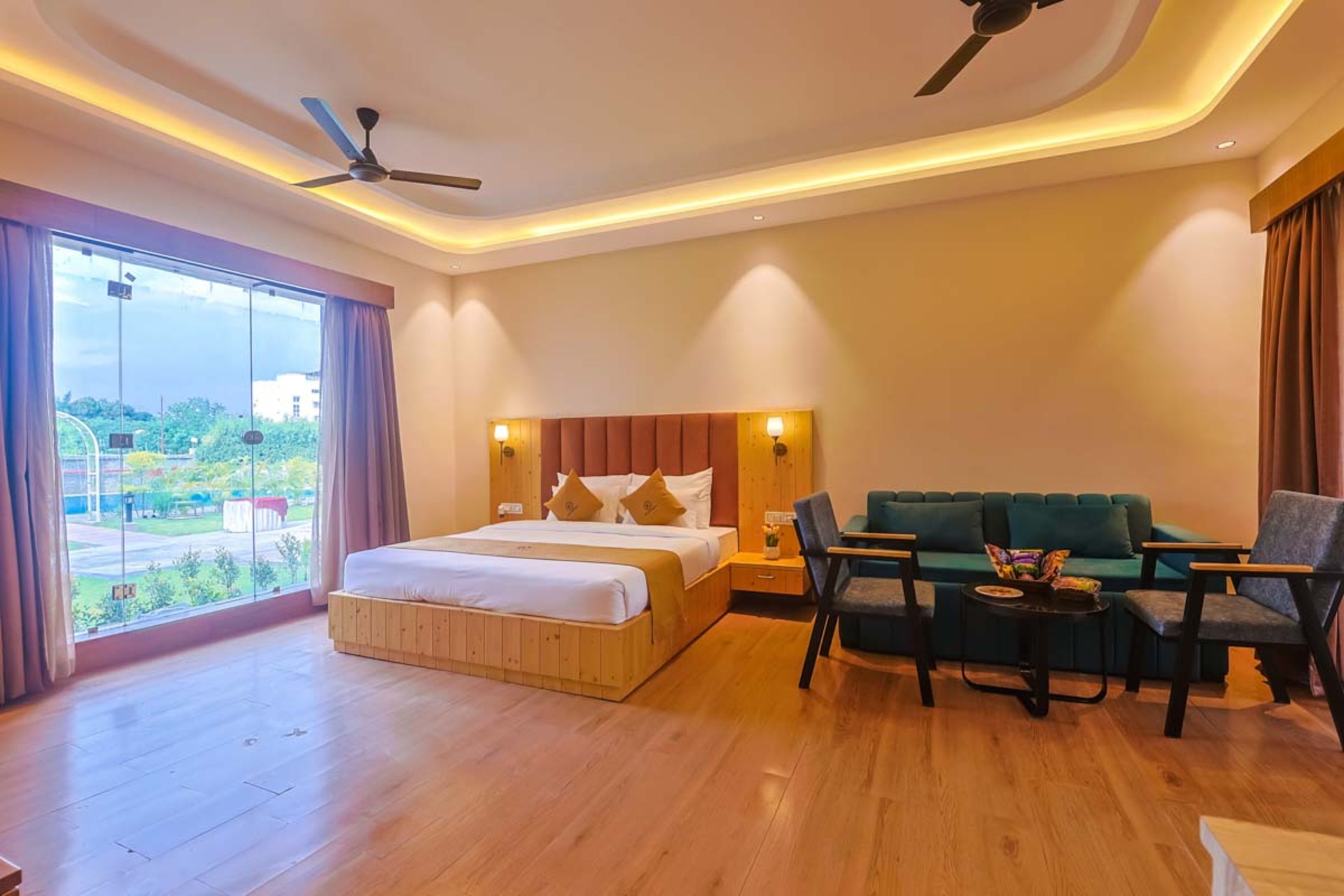 Presidential Family Suite with Jacuzzi at Hill Turn Corbett resort
